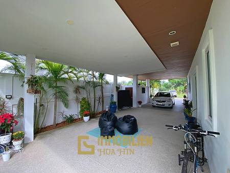 Lovely 3 Bed 3 Bath Private Pool Villa For Sale in Soi 88 with Extra Land