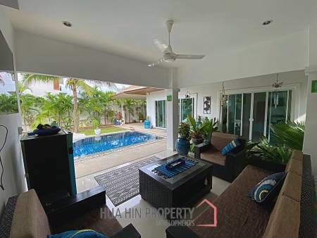 Lovely 3 Bed 3 Bath Private Pool Villa For Sale in Soi 88 with Extra Land
