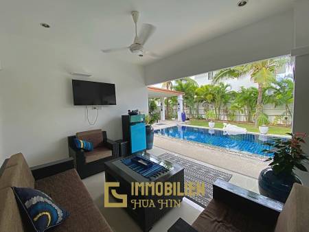 Lovely 3 Bed 3 Bath Private Pool Villa For Sale in Soi 88 with Extra Land