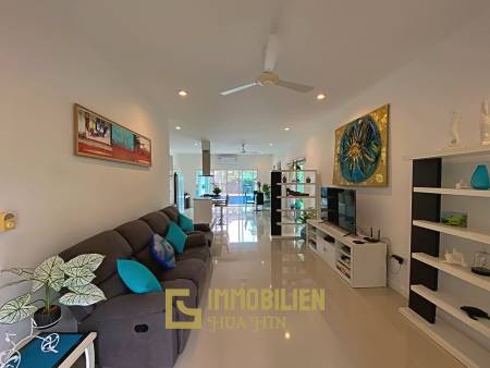 Lovely 3 Bed 3 Bath Private Pool Villa For Sale in Soi 88 with Extra Land