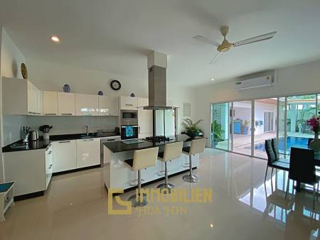 Lovely 3 Bed 3 Bath Private Pool Villa For Sale in Soi 88 with Extra Land