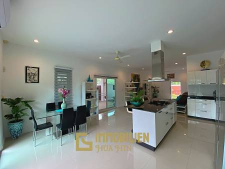 Lovely 3 Bed 3 Bath Private Pool Villa For Sale in Soi 88 with Extra Land