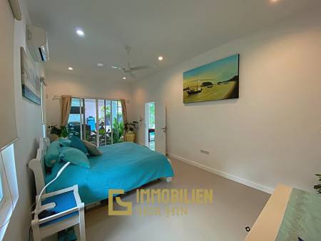 Lovely 3 Bed 3 Bath Private Pool Villa For Sale in Soi 88 with Extra Land