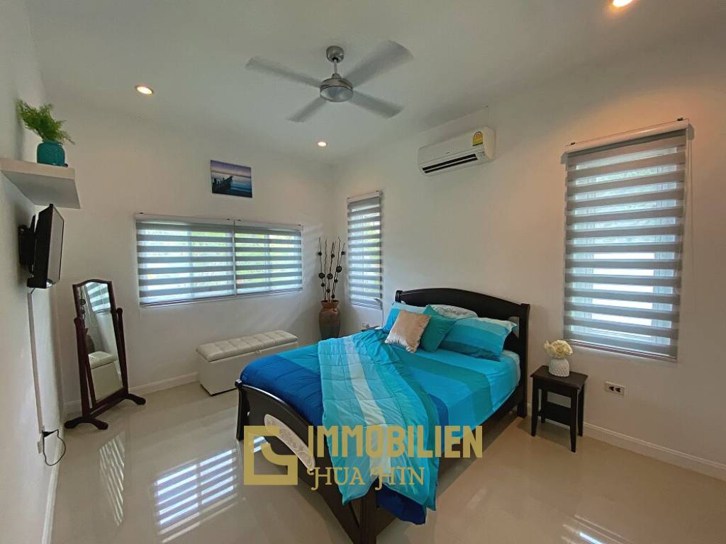 Lovely 3 Bed 3 Bath Private Pool Villa For Sale in Soi 88 with Extra Land