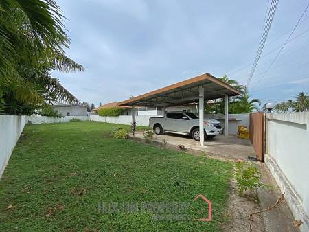 Lovely 3 Bed 3 Bath Private Pool Villa For Sale in Soi 88 with Extra Land