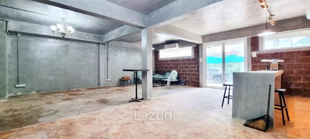 Commercial Building For Rent In Pattaya Tai