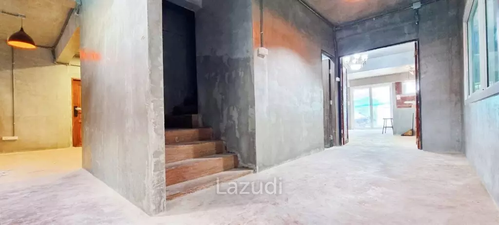 Commercial Building For Rent In Pattaya Tai