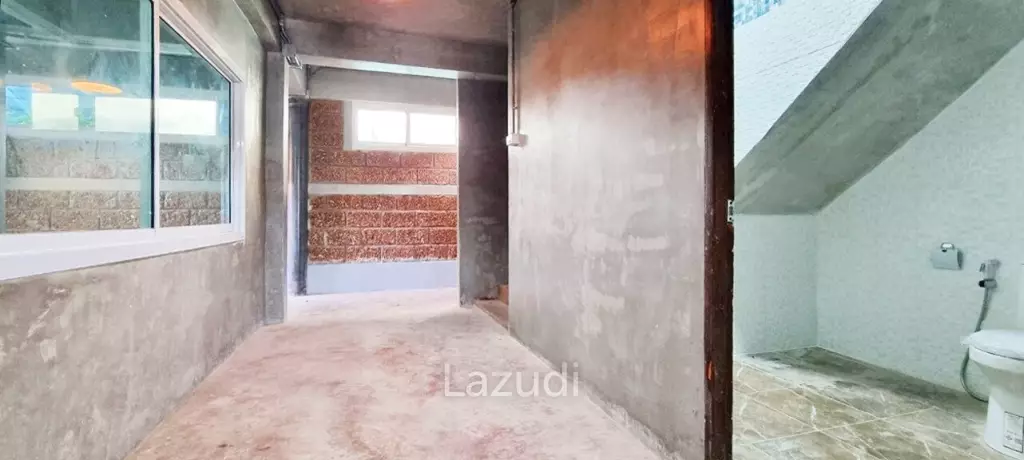 Commercial Building For Rent In Pattaya Tai