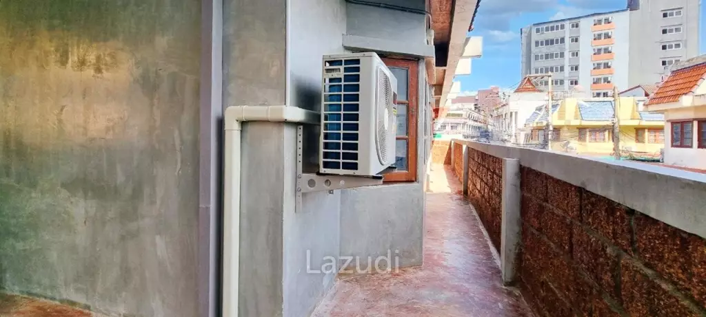 Commercial Building For Rent In Pattaya Tai