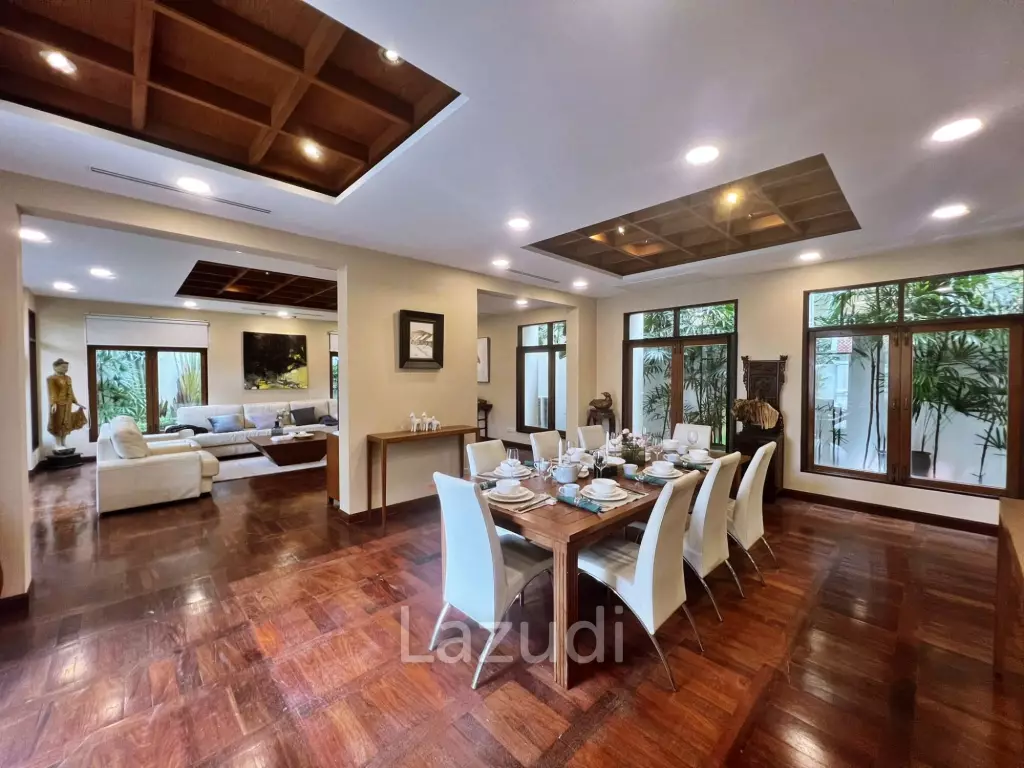 3 Beds 3 Baths 350 SQ.M. View Talay Marina