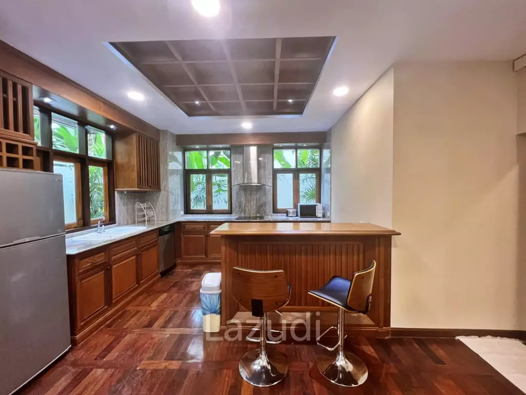 3 Beds 3 Baths 350 SQ.M. View Talay Marina