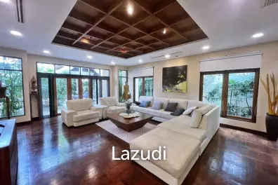 3 Beds 3 Baths 350 SQ.M. View Talay Marina