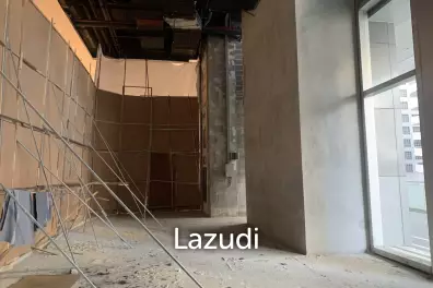 Empire Tower 259sqm 2nd Floor BTS Skywalk Access!