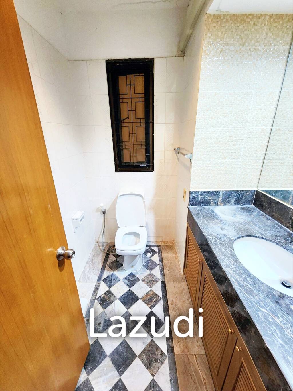 2 Bed 2 Bath 120 SQ.M Baan Chao Praya