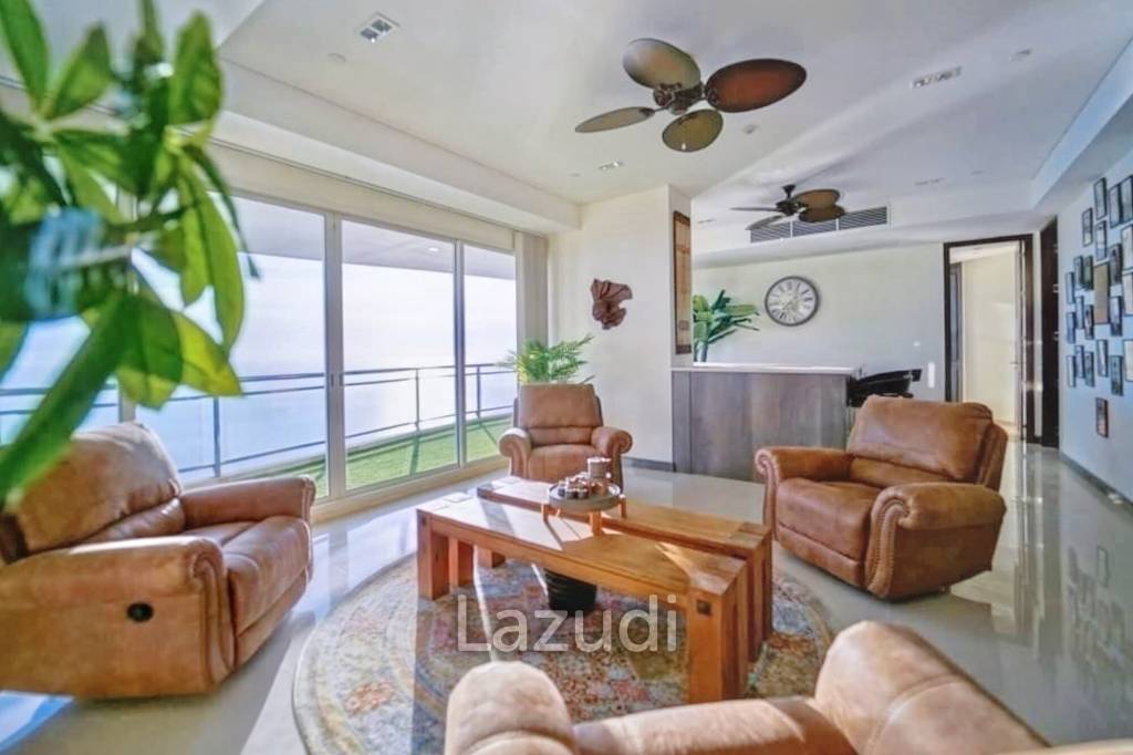 3 Bedrooms 4 bathrooms 217SQ.M Reflection Jomtien Beach Pattaya