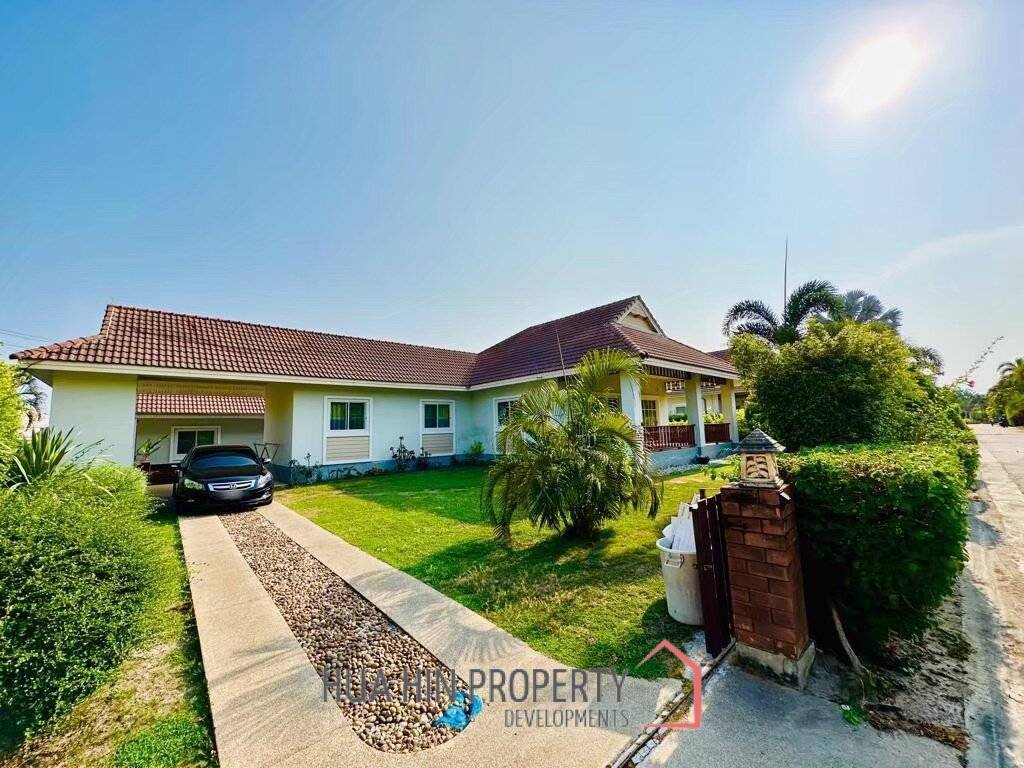 SMART HOUSE VILLAGE 2 : 3 bed specious landscape house