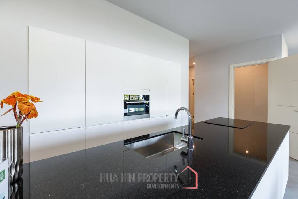 Palm Garden : 2 Bed 1 Bath Pool Villa