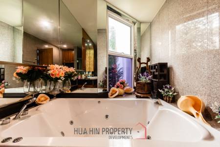 BAAN LONSAI : Panoramic Seaview Penthouse Duplex Condo in Khao Takiab area