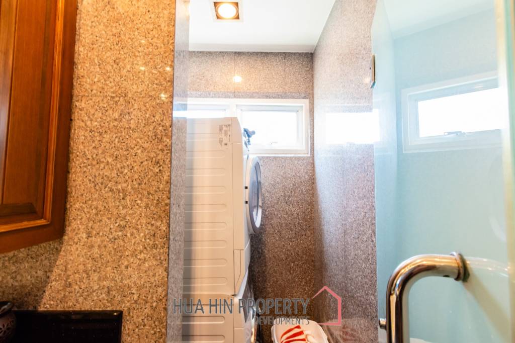 BAAN LONSAI : Panoramic Seaview Penthouse Duplex Condo in Khao Takiab area