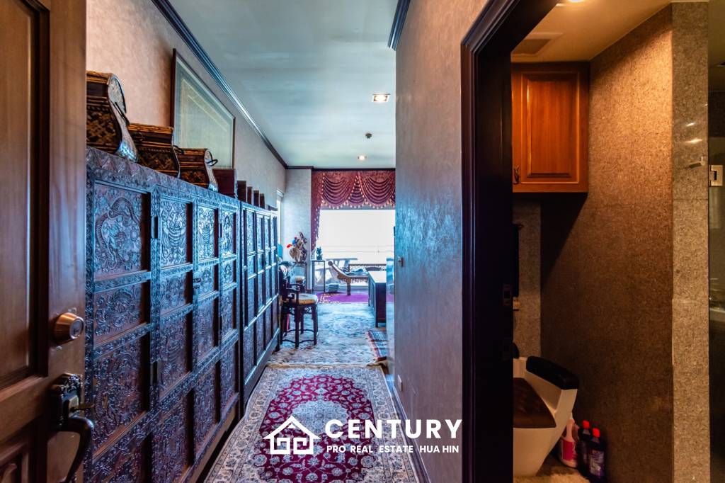 BAAN LONSAI : Panoramic Seaview Penthouse Duplex Condo in Khao Takiab area