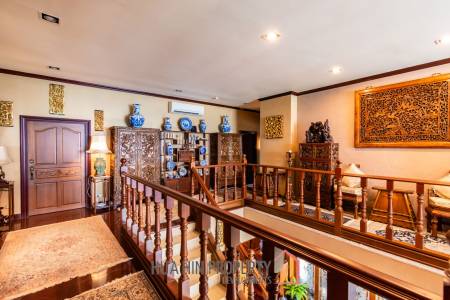 BAAN LONSAI : Panoramic Seaview Penthouse Duplex Condo in Khao Takiab area