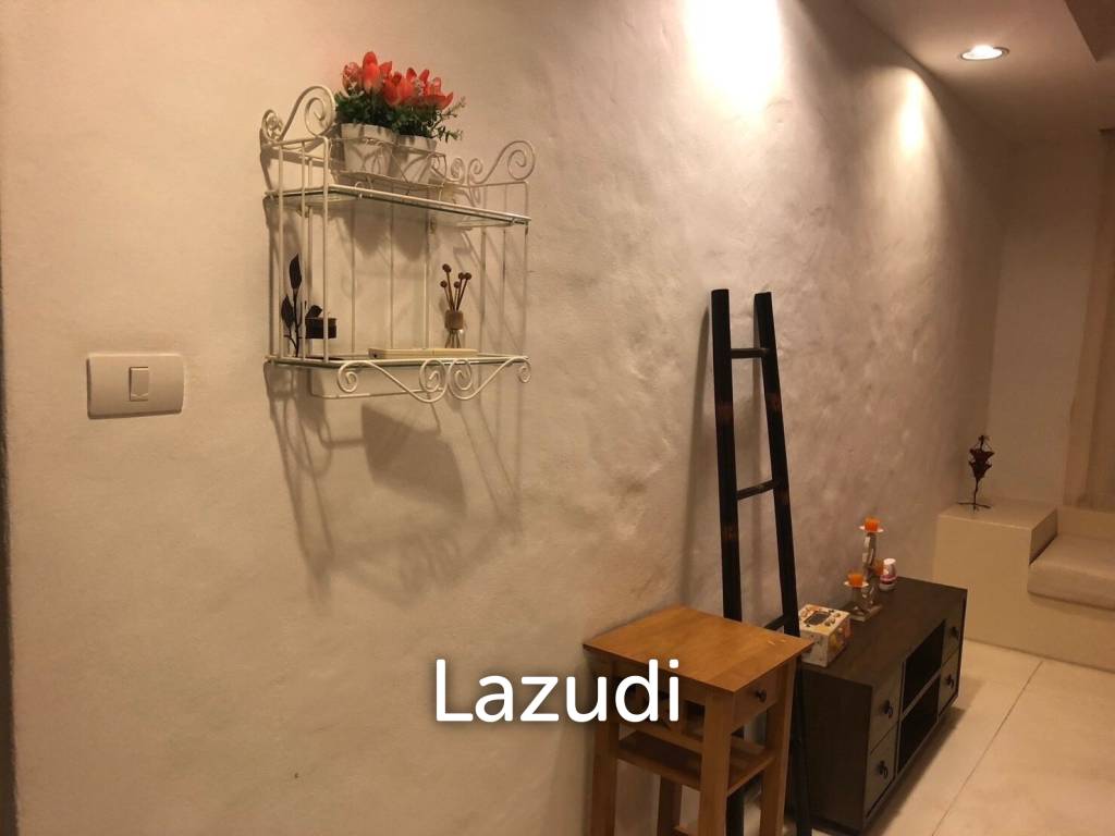 LAS TORTUGUS :  2 Bed Beachfront condo at Khao Tao area