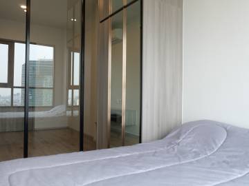 Knightsbridge Prime Ratchayothin