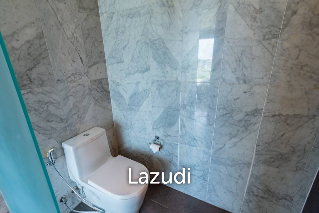 AMARI RESIDENCE HUA HIN : 1 bed corner top floor condo
