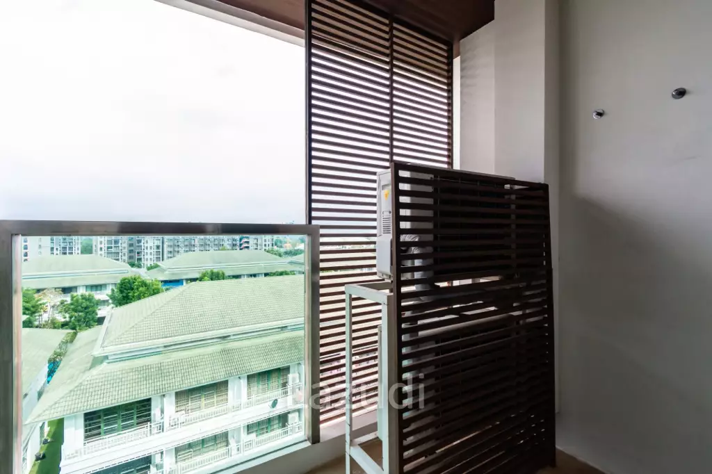 AMARI RESIDENCE HUA HIN : 1 bed corner top floor condo