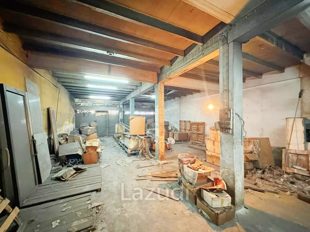 Sukhumvit 30 Shophouse for Sale/Rent - Prime Location Near BTS Phromphong