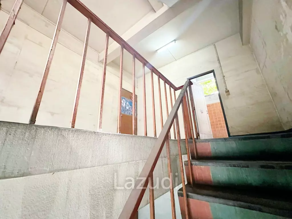 Sukhumvit 30 Shophouse for Sale/Rent - Prime Location Near BTS Phromphong