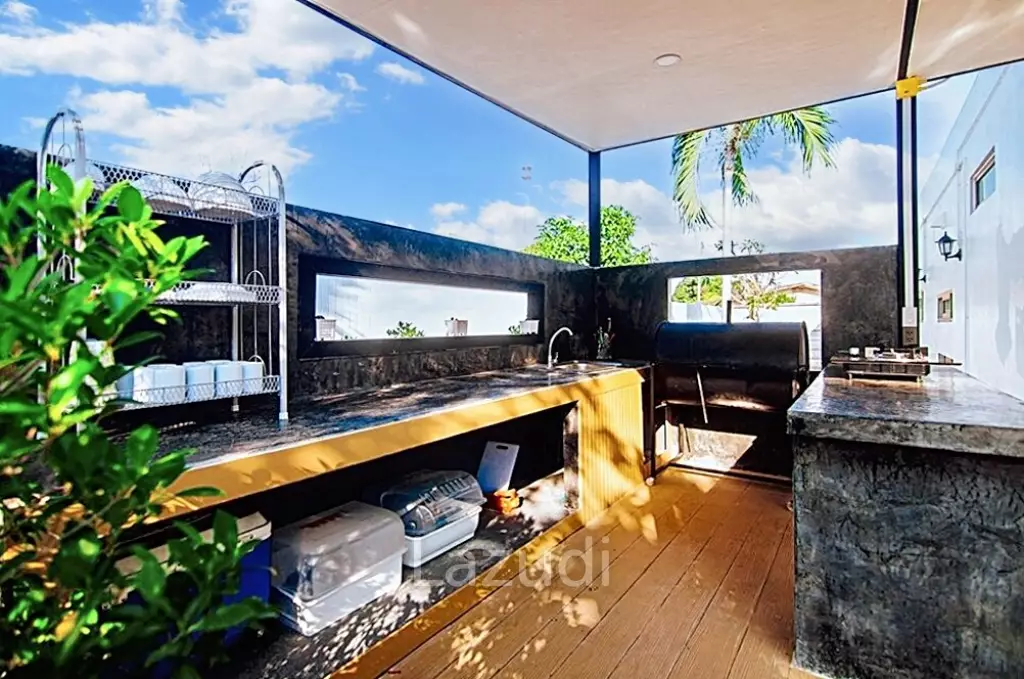 Amazing Poolvilla Resort for rent and for sale