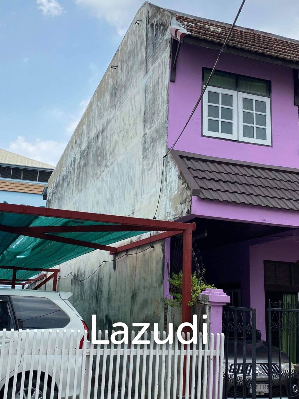 2 storey townhouse for sale in Siriraj district