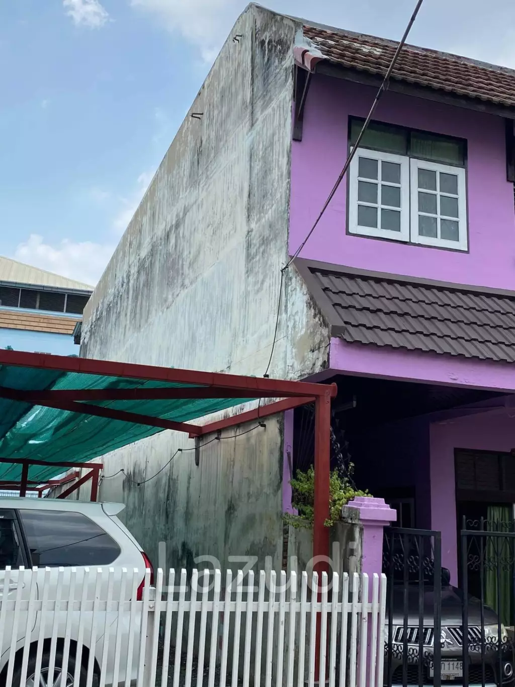 2 storey townhouse for sale in Siriraj district