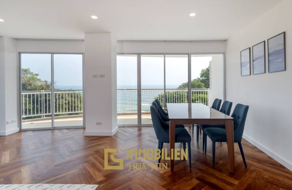 Baan Suan Rim Sai : Beachfront Condo 3 Bedroom With Sea View