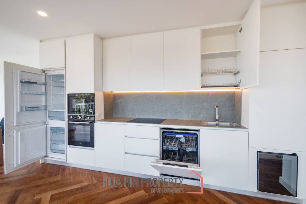 Baan Suan Rim Sai : Beachfront Condo 3 Bedroom With Sea View