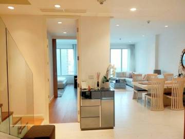 185 Rajadamri 2 bedroom condo for rent and sale
