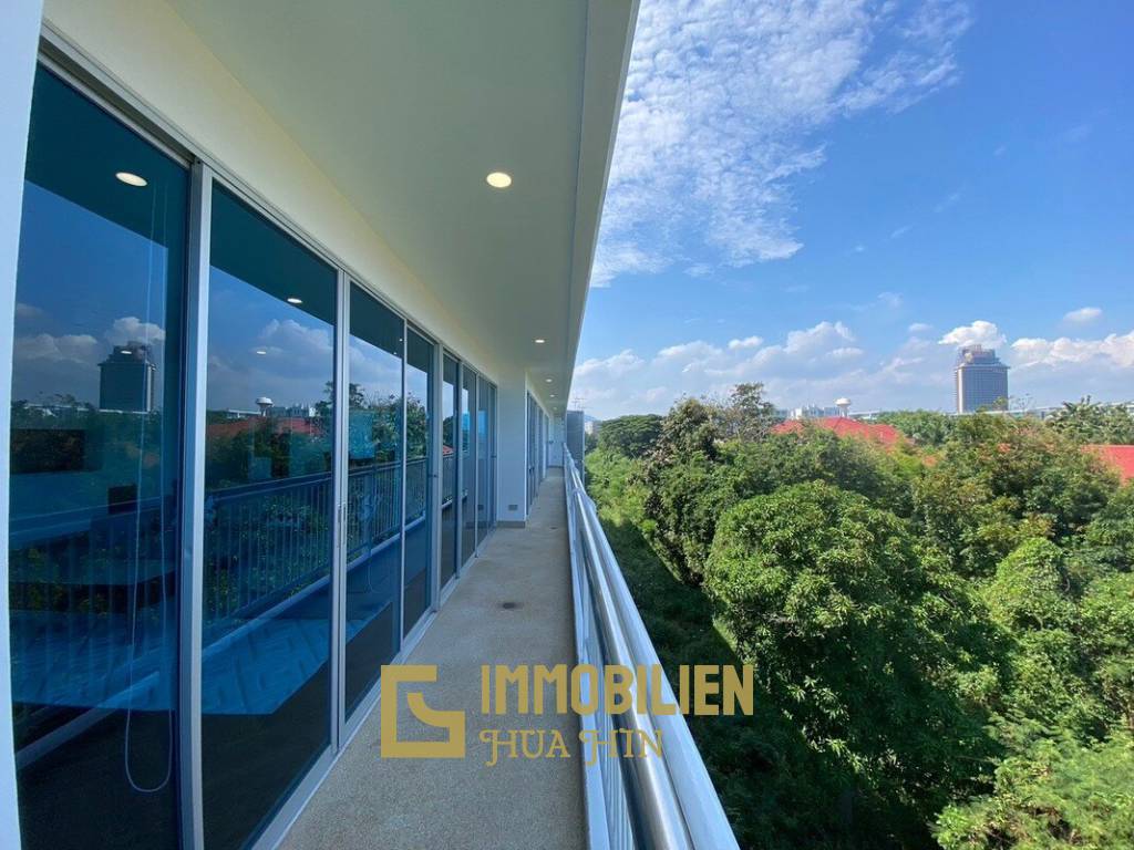 Baan Suan Rim Sai : Beachfront Condo 3 Bedroom With Sea View