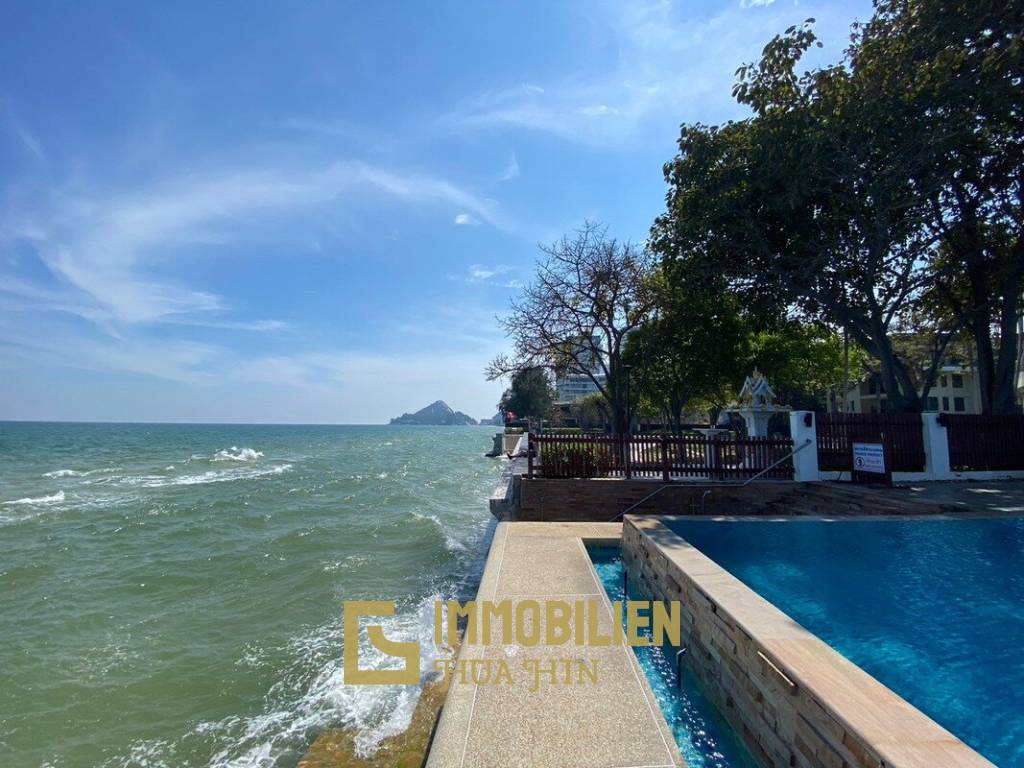 Baan Suan Rim Sai : Beachfront Condo 3 Bedroom With Sea View