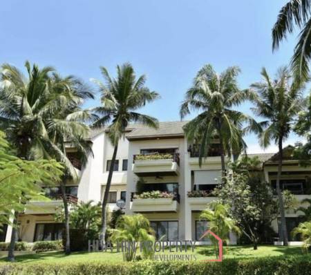 PALM HILL CONDO  : 2 bed on top floor
