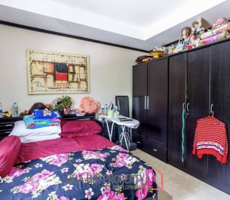 PALM HILL CONDO  : 2 bed on top floor