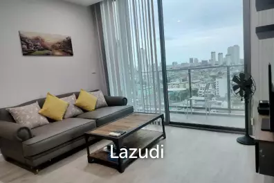 1 Bed 1 Bath 53 SQ.M The Room BTS Wongwian Yai