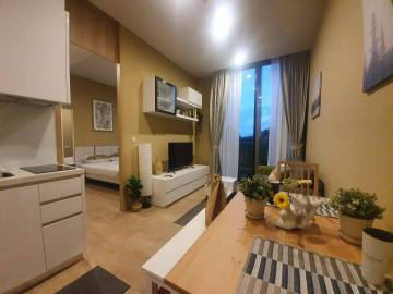 1 bedroom condo for rent and sale at Noble BE 19