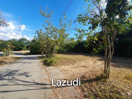 1,600 SQ.M Nice Land Close to Main Road for Sale