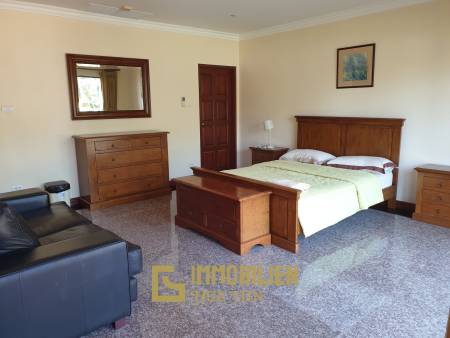 750 qm 7 Bett 8 Bad Villa Für Verkauf