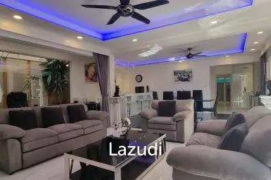 4 Beds 5 Baths 300 SQ.M. Chateau Dale Thai Bali