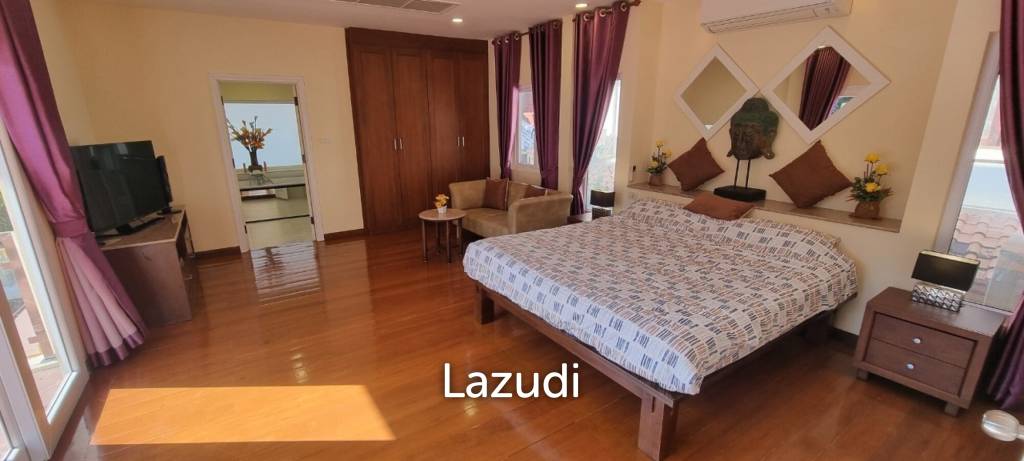 4 Beds 5 Baths 300 SQ.M. Chateau Dale Thai Bali