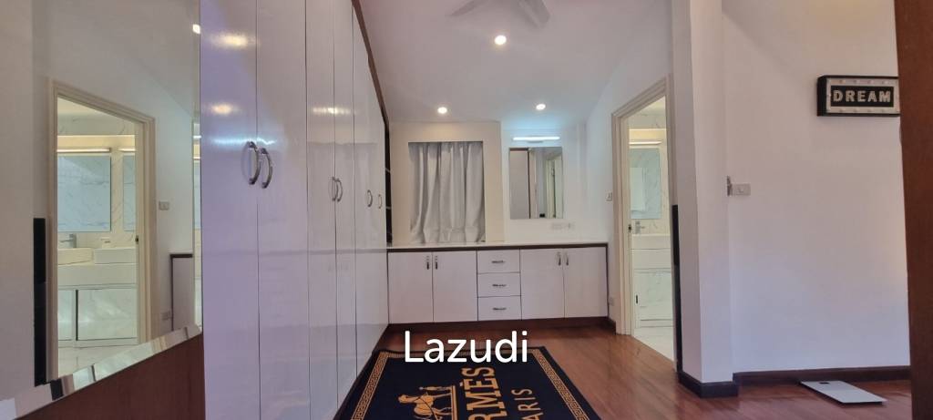 4 Beds 5 Baths 300 SQ.M. Chateau Dale Thai Bali