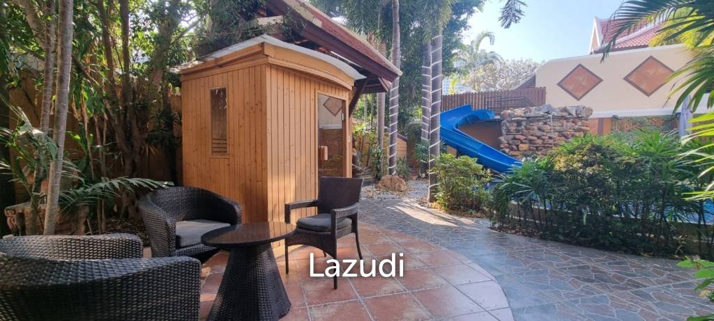 4 Beds 5 Baths 300 SQ.M. Chateau Dale Thai Bali