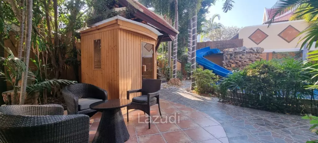 4 Beds 5 Baths 300 SQ.M. Chateau Dale Thai Bali